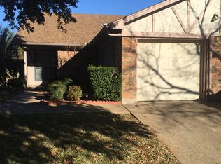 4302 Yellowleaf Dr, Fort Worth, TX 76133