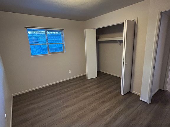 5th image of 906 W Summit Ave APT B