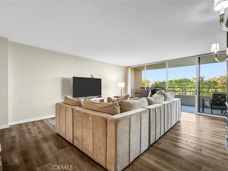 4337 Marina City Dr #141 — Photo 12