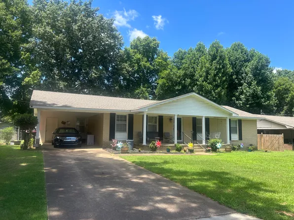 1135 N 29th Ave, Humboldt, TN 38343