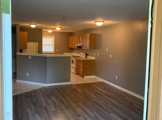 104 East St, Freeman, MO 64746