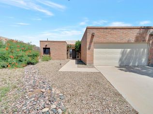 684 W Rio Altar, Green Valley, AZ 85614