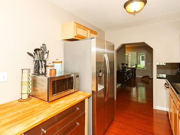 3rd image of 16477 23rd St S