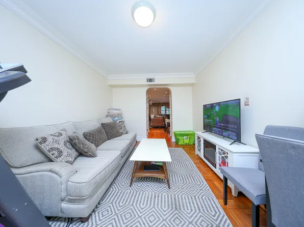 1711 Gerritsen Avenue image 19 of 41