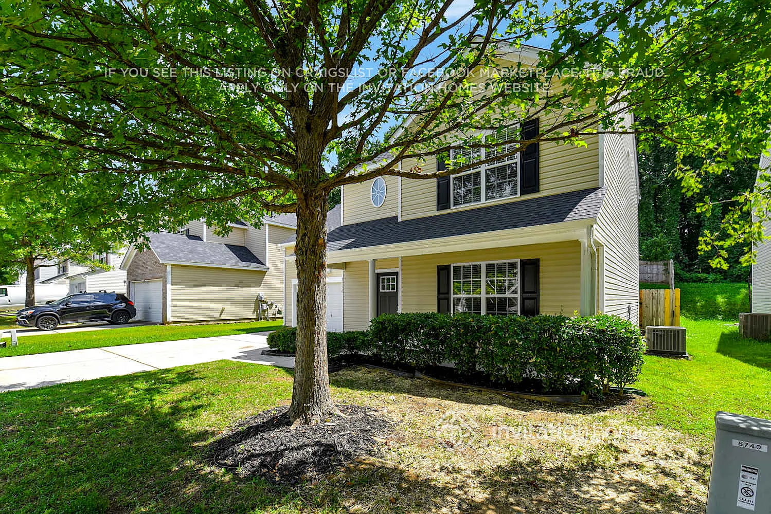 5736 Brookfield Pointe Dr Charlotte, NC 28216 — Photo 2