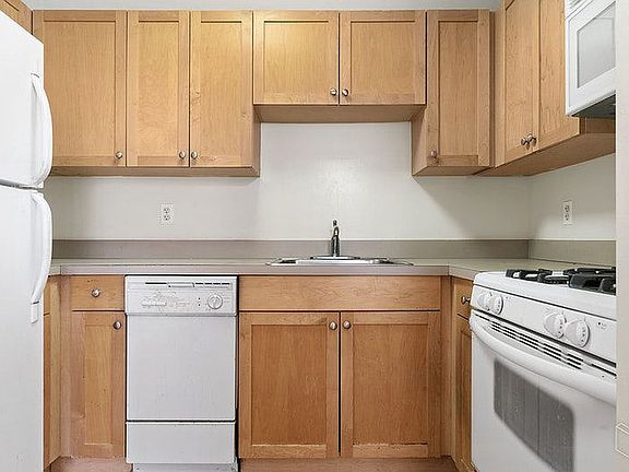 3rd image of 2792 Frederick Douglass Blvd Unit 2N
