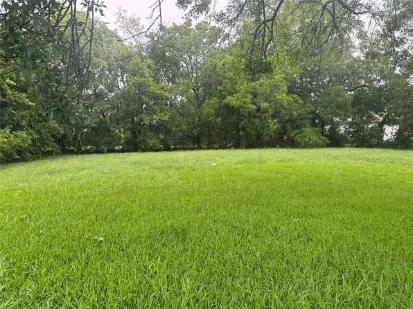 Wright St, Greenville, TX 75401