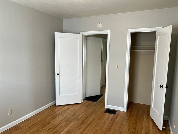 3rd image of 1406 N Blandena St #1414