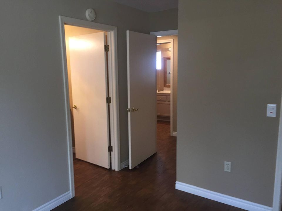 1st image of 9109 Grayling Dr
