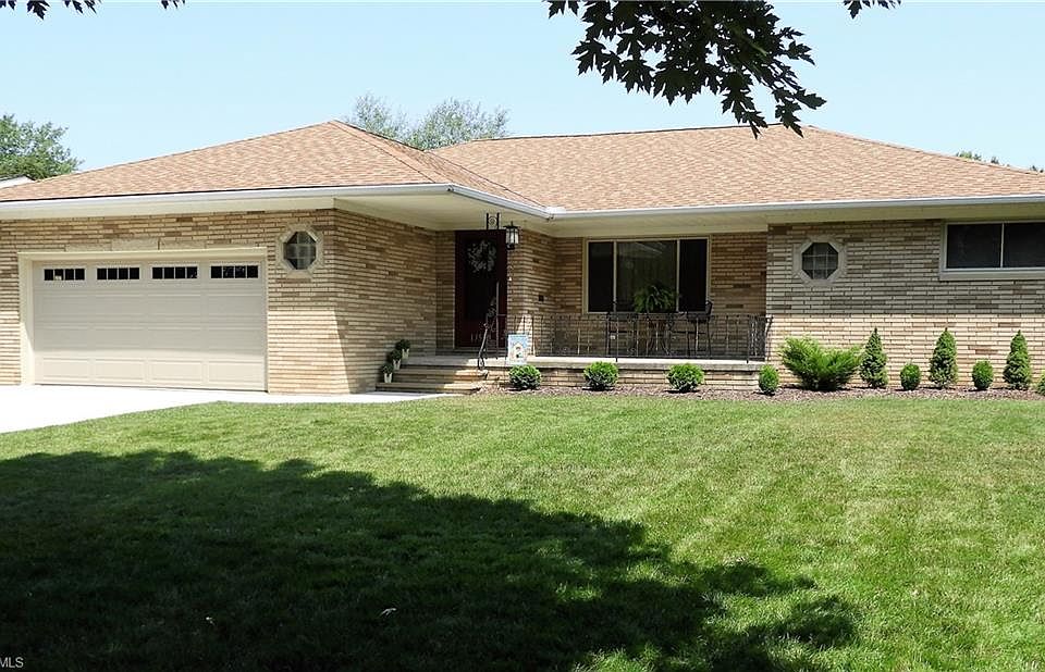 1st image of 13570 Belfair Dr