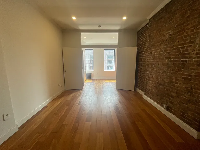 63 Clinton St #13 — Photo 3