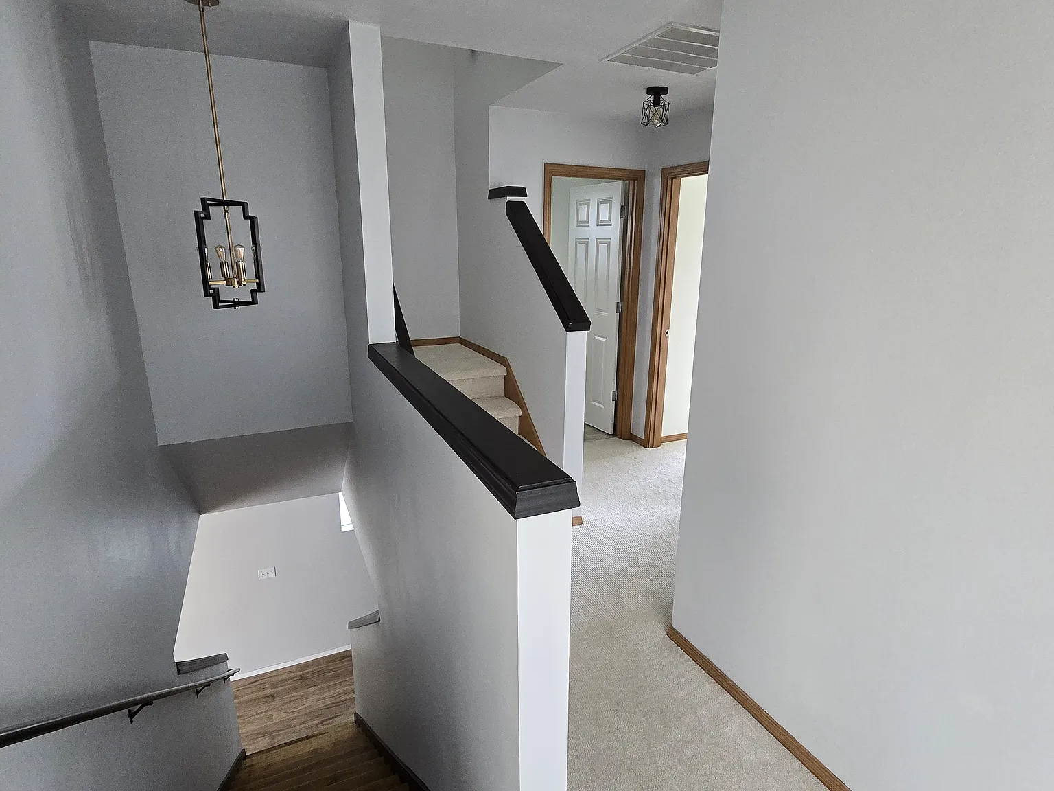 3 bed, 2.5 bath, 2144 sqft, $3,800 — Photo 4
