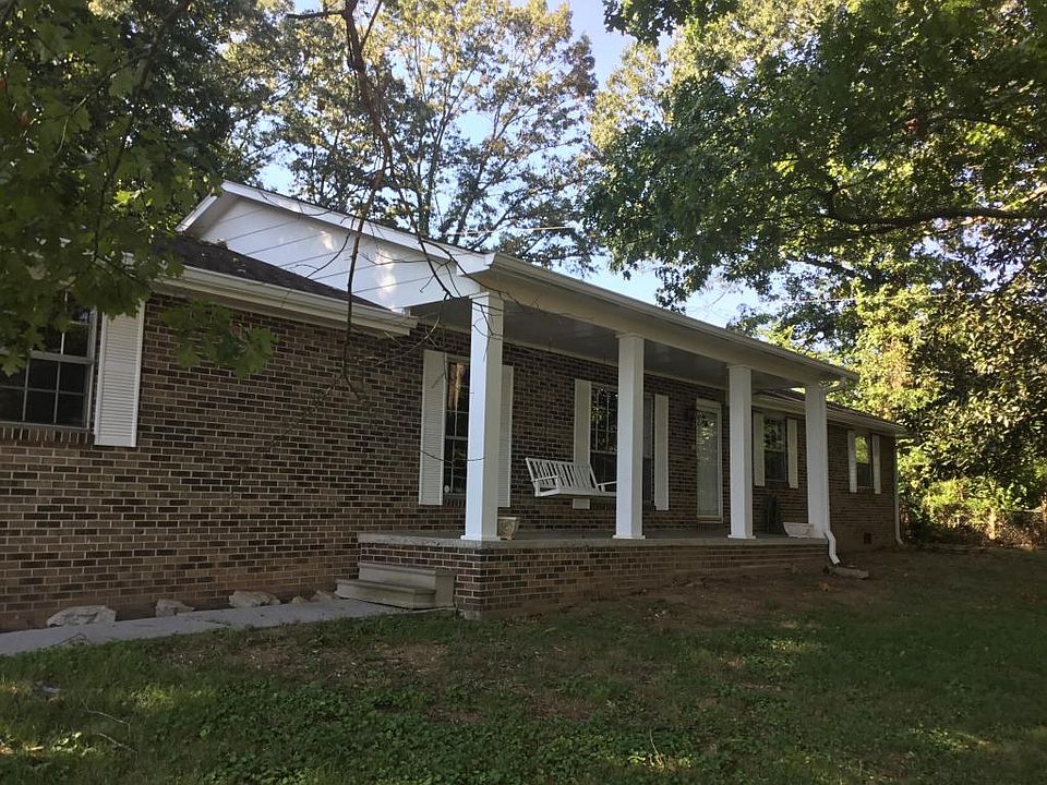 1st image of 4027 Caine Ln