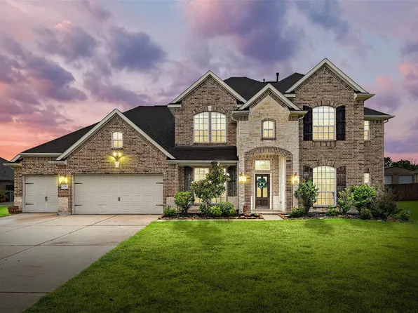 15311 Icet Creek Ave, Mont Belvieu, TX 77523