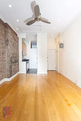 Rented by Centennial Properties NY | media 4