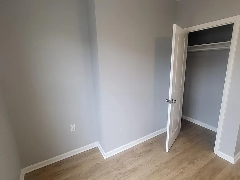 1216 Louise St #2 — Photo 10