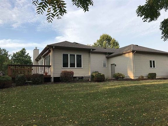 3rd image of 304 4th Avenue Ct