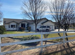 23075 Josef Ct, Porterville, CA 93257