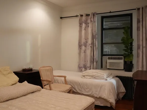 217 44th Street image 6 of 14