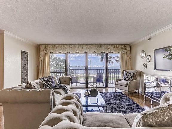 5th image of 3301 Bayshore Blvd Unit 304D