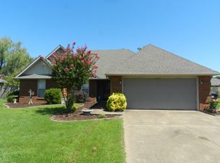 109 Carol Cv, Marion, AR 72364
