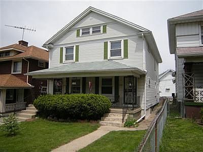 1st image of 3721 E 3rd St