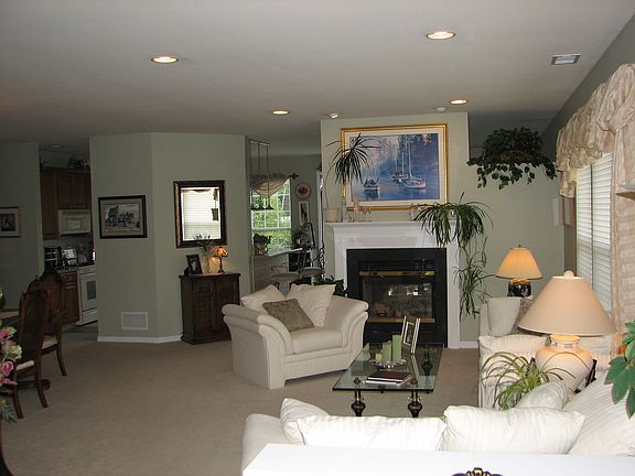 Living room (12'x17') w/double sided gas fireplace.