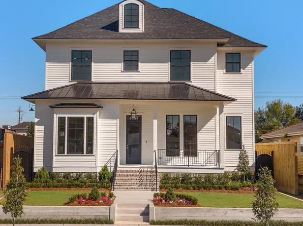 7055 General Haig St, New Orleans, LA 70124