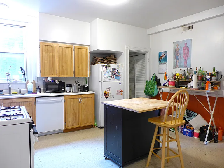 25 Stearns Rd — Photo 16