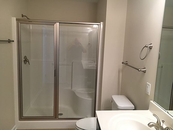 4th image of 4415 Southern Pine Dr SE