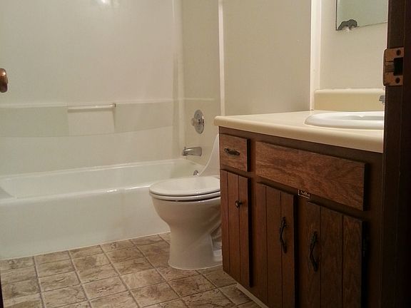 5th image of 1332 C St #2