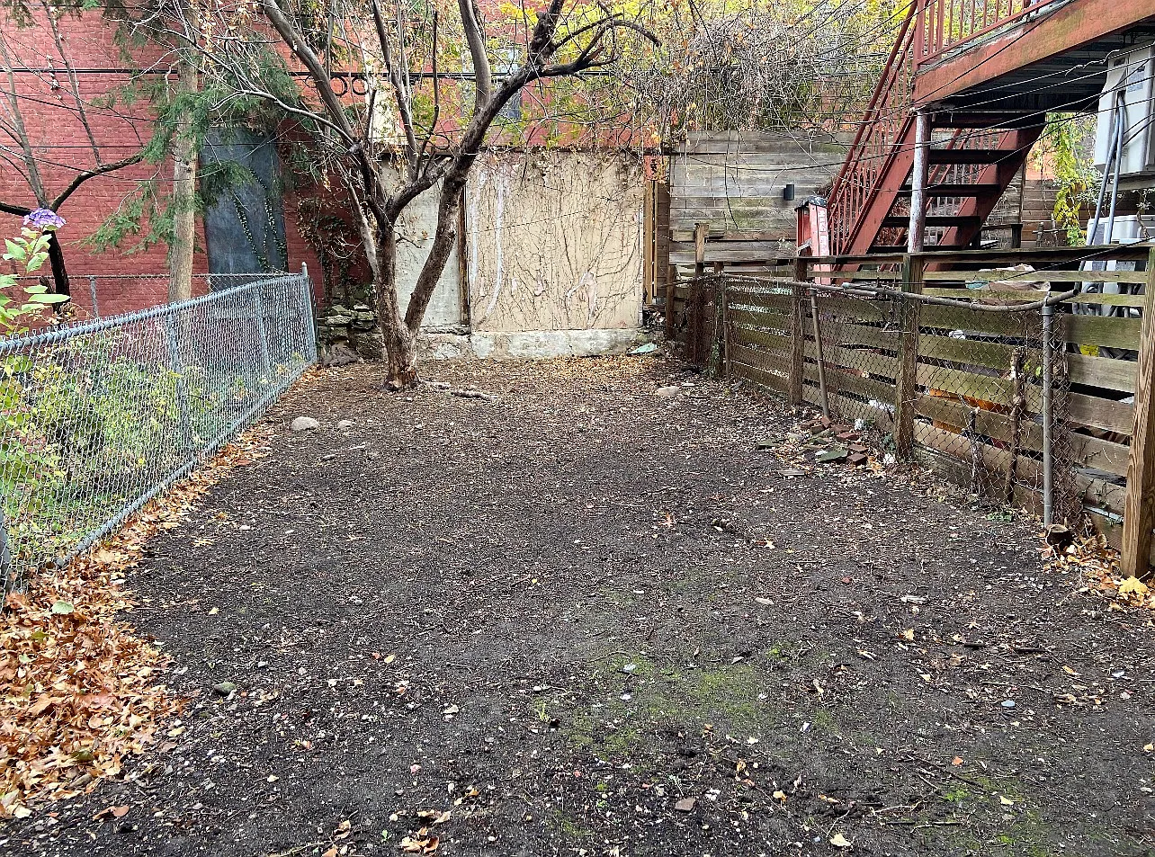 569 7th Street — Photo 1