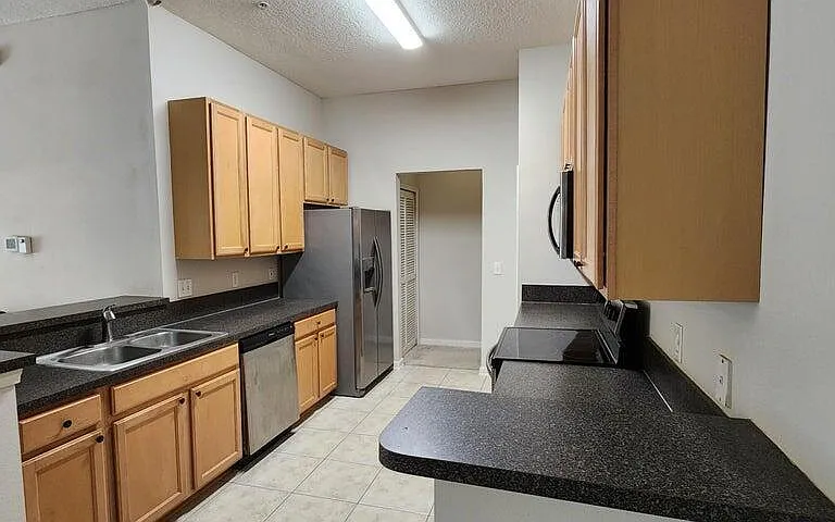7036 Deer Lodge Cir #108 — Photo 7