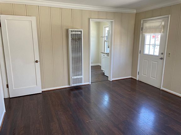 5th image of 2092 Princeton St