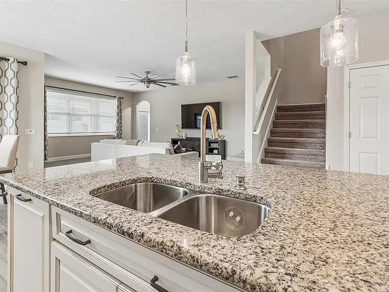 19328 Breynia Dr — Photo 15
