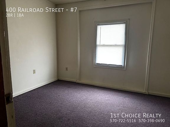 4th image of 400 Railroad St APT 7