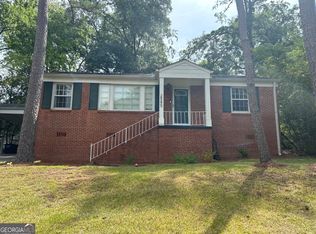 2585 Old Holton Rd, Macon, GA 31204