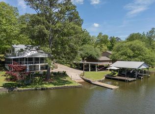 388 Lakeshore Ln, Oneonta, AL 35121