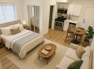 1931 Preuss Rd, Los Angeles, CA 90034