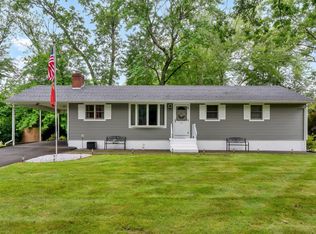 97 Ezra St, North Haven, CT 06473
