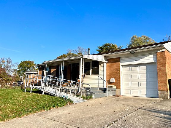 2nd image of 5055 Beatrice Dr