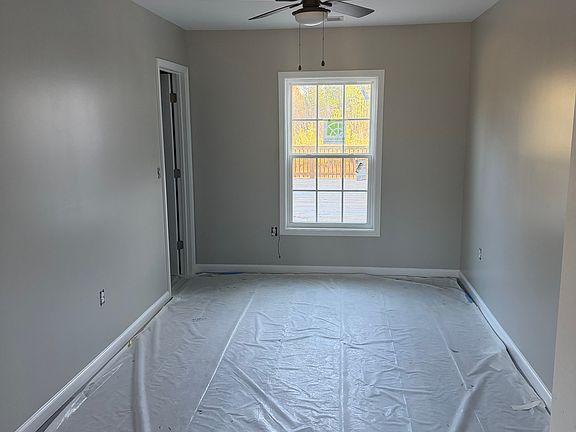 4th image of 330 Lennox Rd