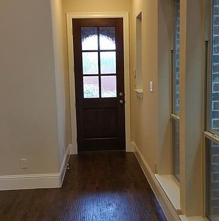 2nd image of 466 Loma Alta Dr