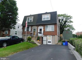 710 School Ln, Folcroft, PA 19032