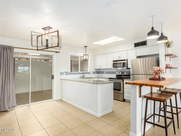 408 W Calle Lindero, Tucson, AZ 85704