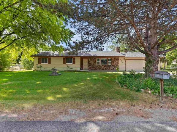 1851 E Bentley Dr, Meridian, ID 83642
