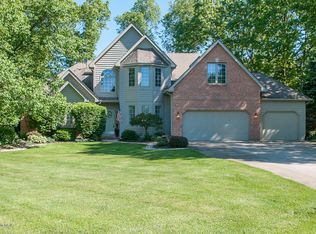 5638 Blue Jay Dr, Kalamazoo, MI 49009