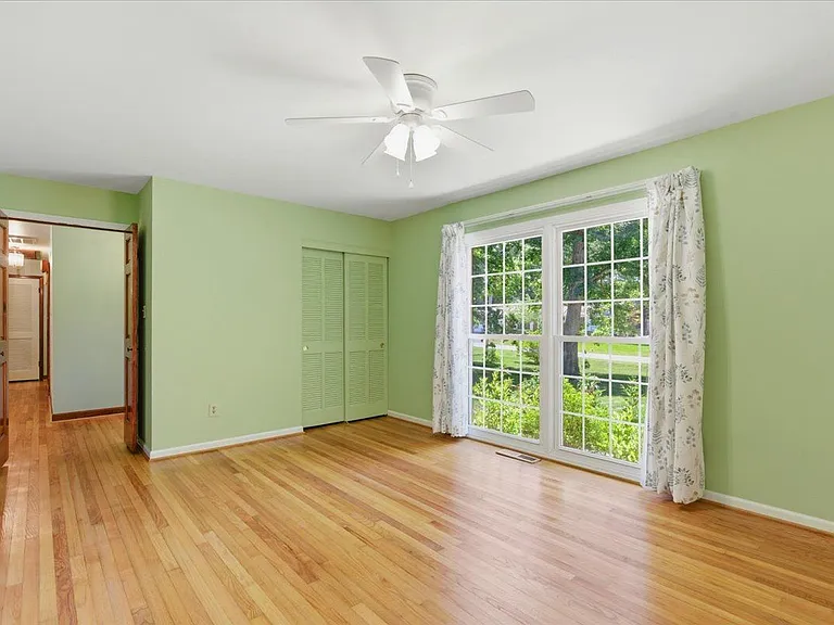 45320 Barefoot Dr — Photo 7