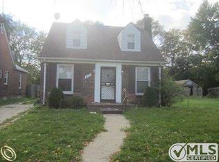 9195 Grayton St, Detroit, MI 48224