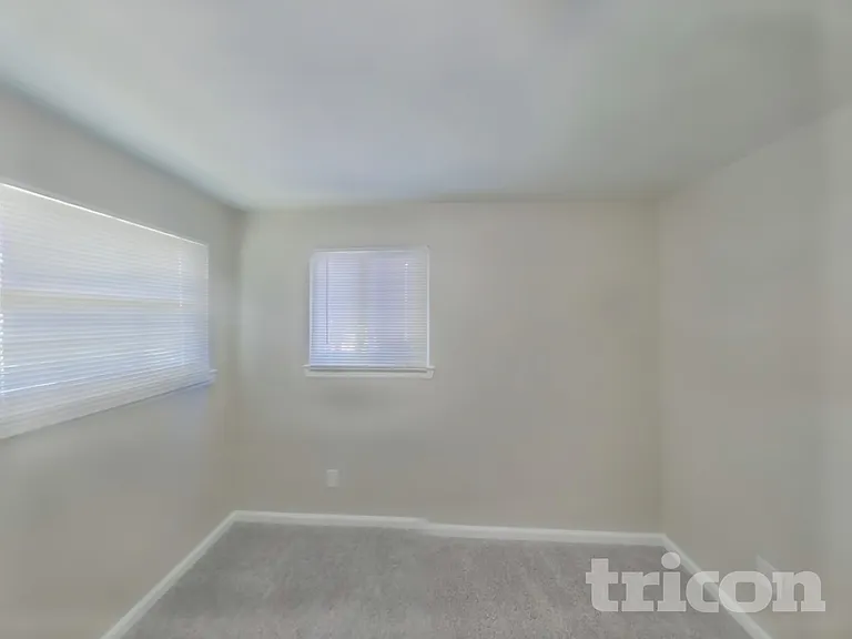 9713 Eustice Rd — Photo 11